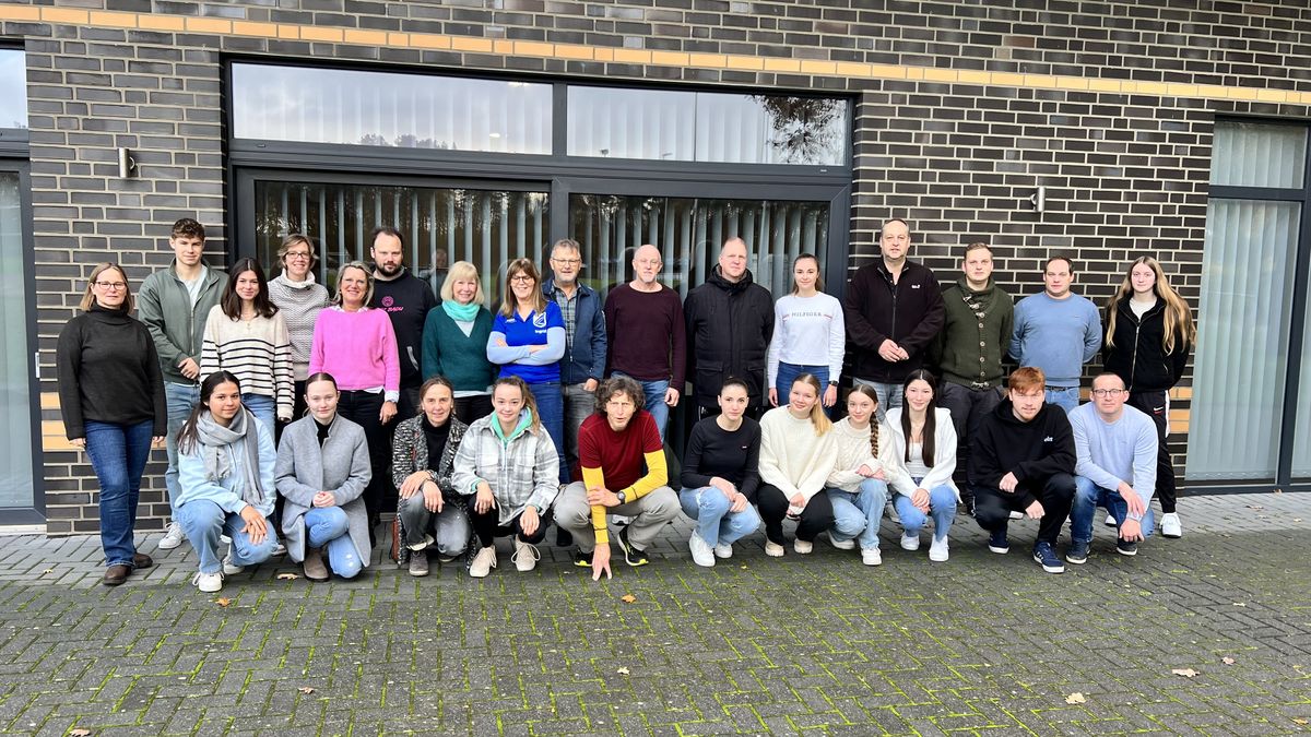 IMG_1 - Die Teilnehmer des Workshop Prävention Kinder- und Jugendschutz beim SV Dickenberg IMG_1