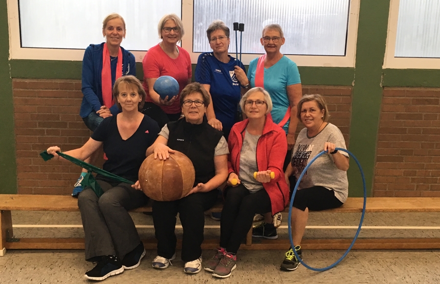 SV Dickenberg - Die "Mittwochs"- Gruppe der Wirbelsäulengymnastik von Melanie Kleymeier Wirbelsaeulengymnastik2